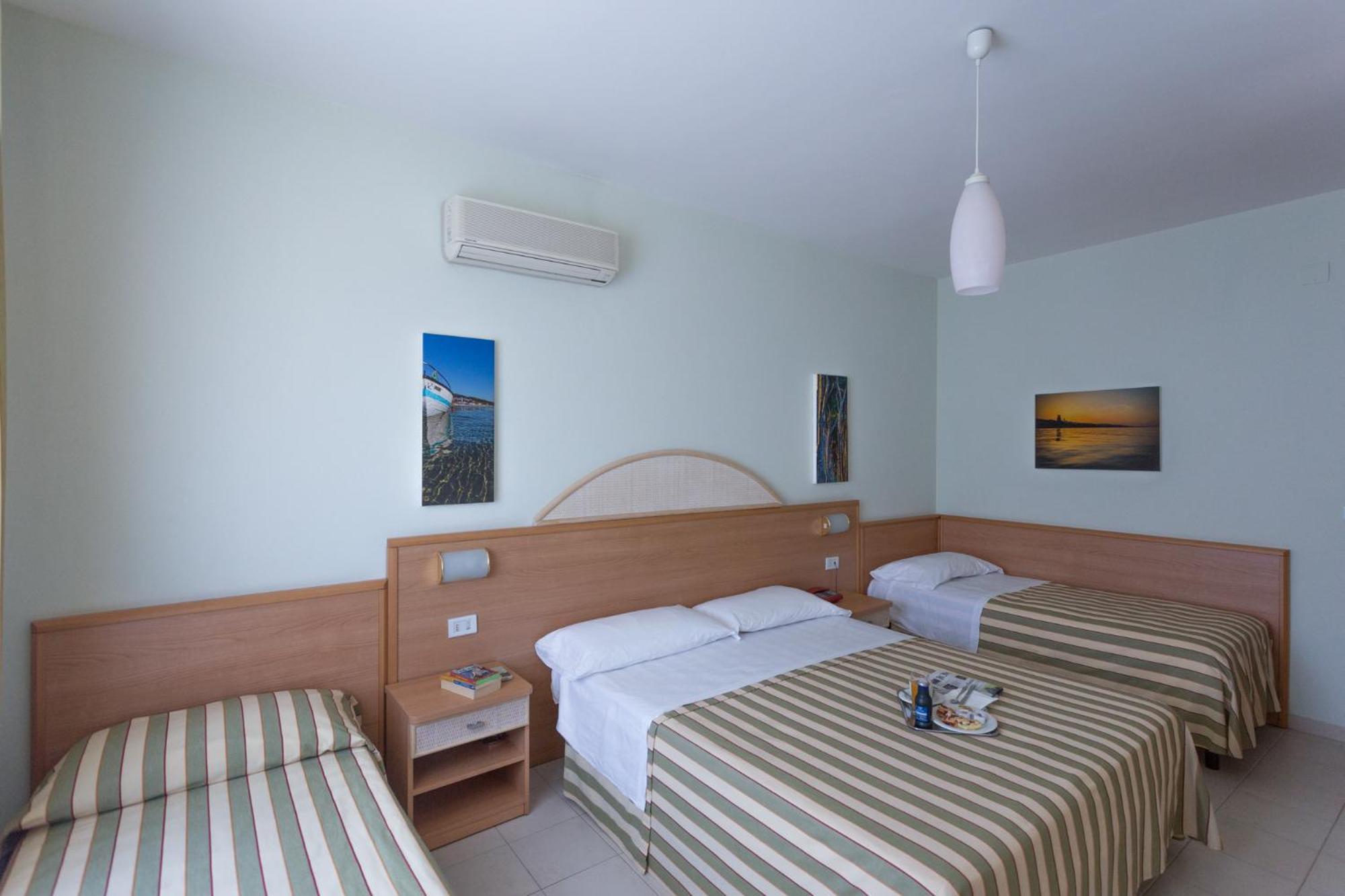 פינטו Hotel Jollino מראה חיצוני תמונה